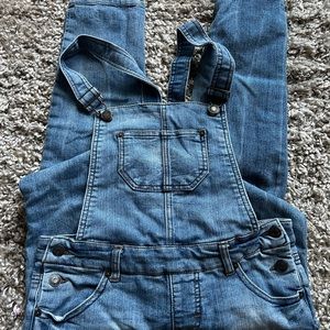 Cherokee Overalls size M